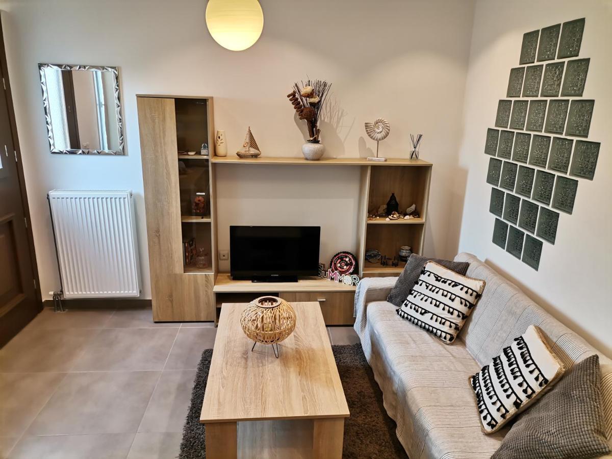 Chez Kiki Et Ioannis Apartment Engares Luaran gambar
